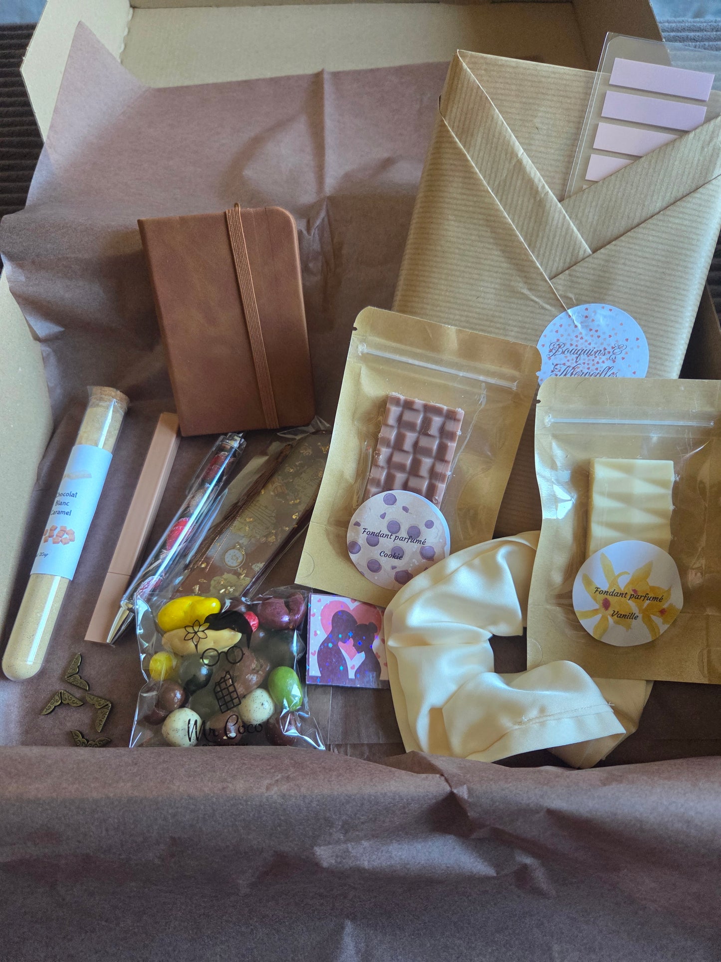 đž Box Gourmande â Avril | Bouquins & Merveilles đ«